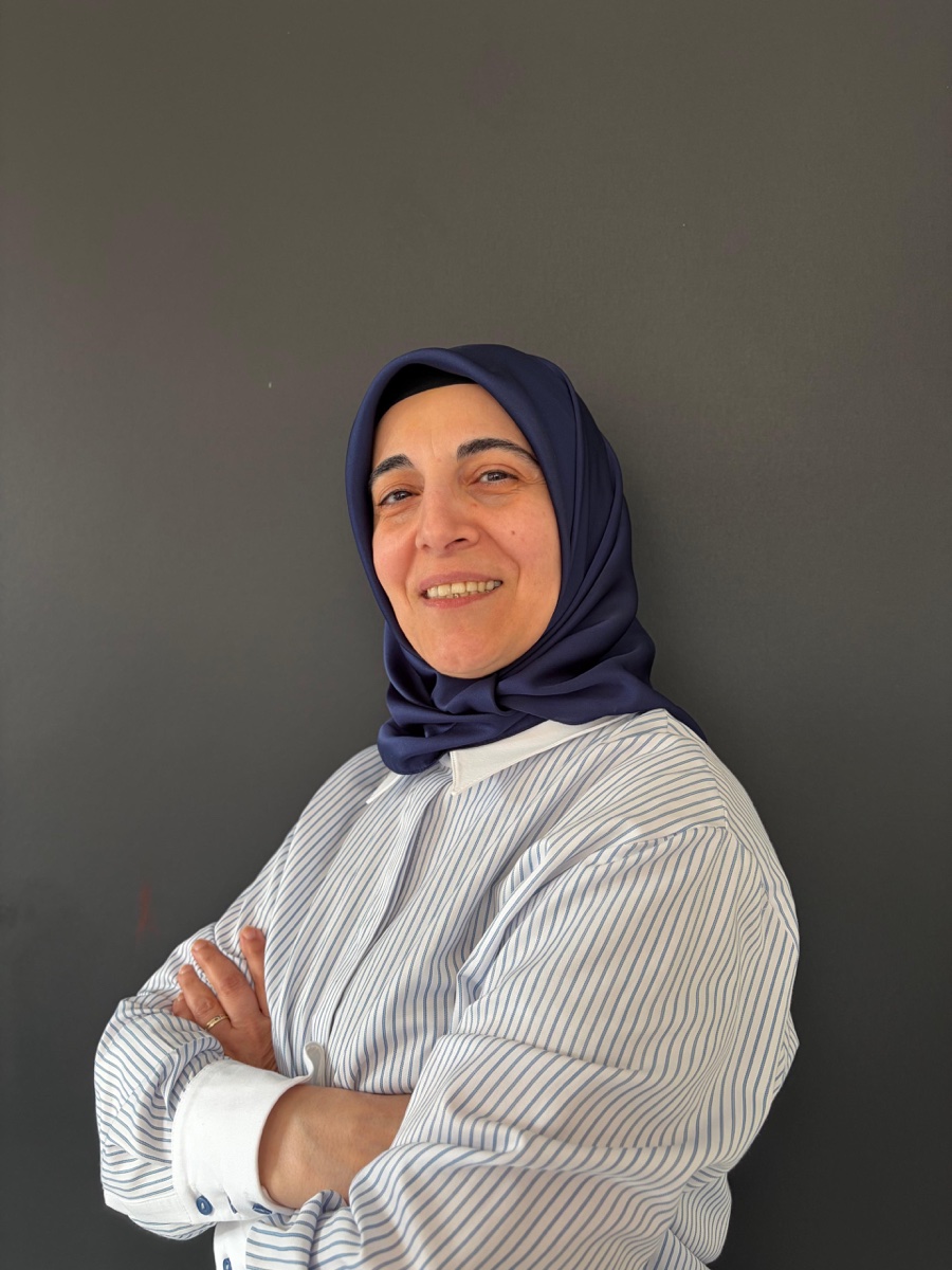 Hatice Adanur Şahin — Mavi Mine kurucusu, eğitimci